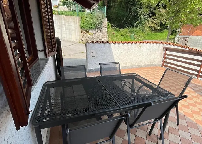 Apartma Zdar קובאריד