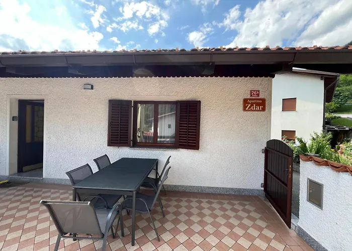 Apartma Zdar קובאריד